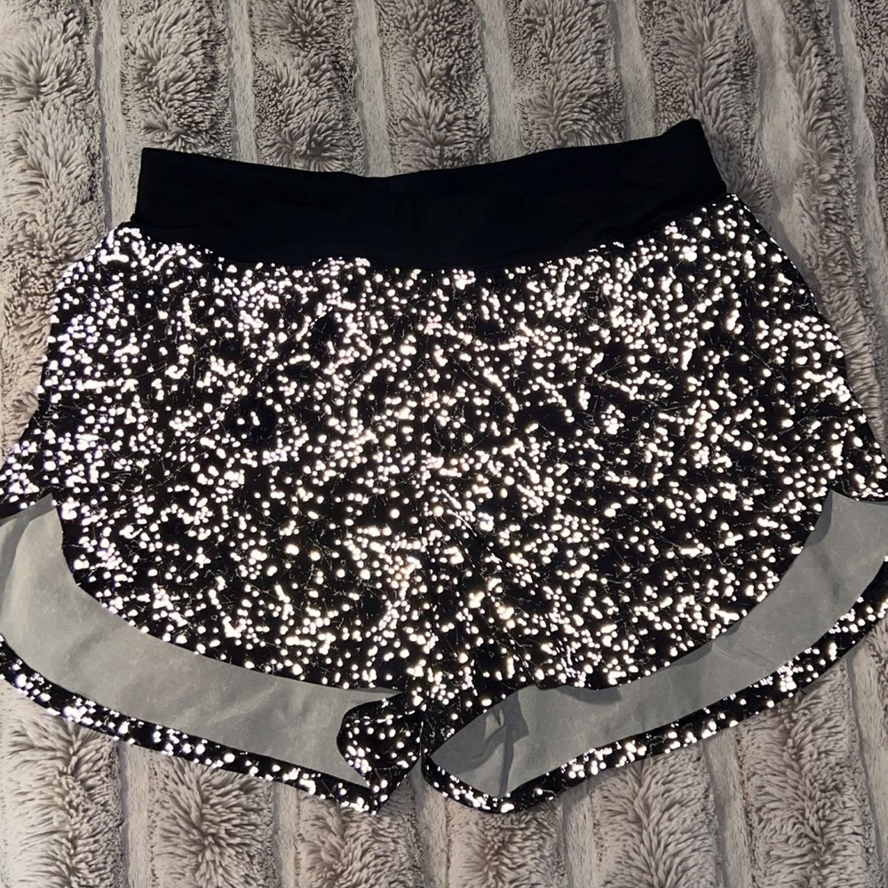 reflective lululemon find your pace shorts